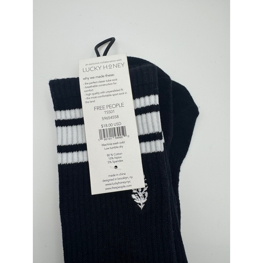 NWT Free People Movement Logo Stripe Tube Socks Black White LUCKY HONEY One Size - Picture 4 of 5